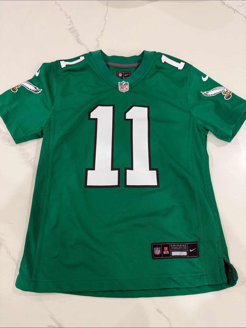 NWOT Nike Eagles Kids #11 Brown NFL Jersey